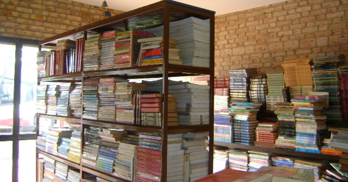 G1 - Estudantes optam por sebos para comprar livros em Uberaba ...