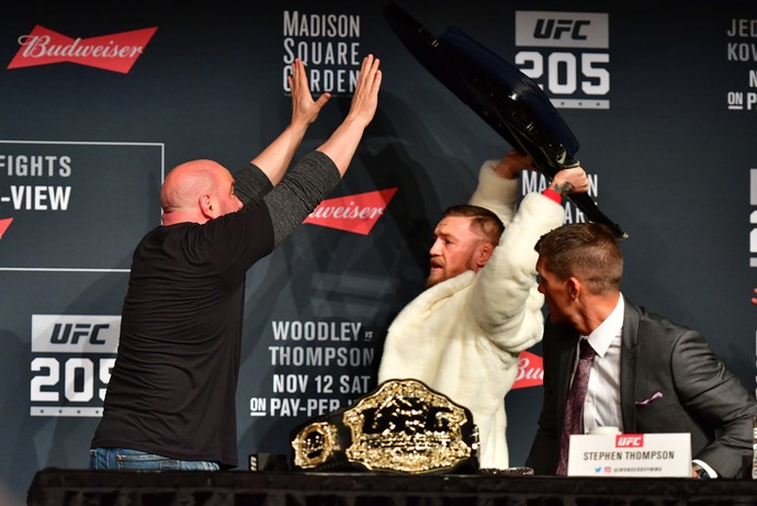 Conor McGregor em coletiva do UFC NY (Foto: Jason Silva)