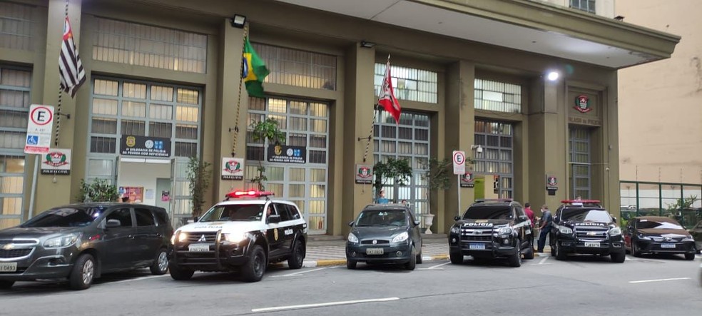 Polícia Civil de Rio Preto (SP) cumpre mandados de busca na Grande São Paulo contra quadrilha de estelionatários — Foto: Polícia Civil/Divulgação
