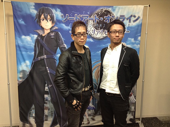Satoshi Hirayae (de luvas) quer Sword Art Online com VR um dia (Foto: Felipe Vinha)