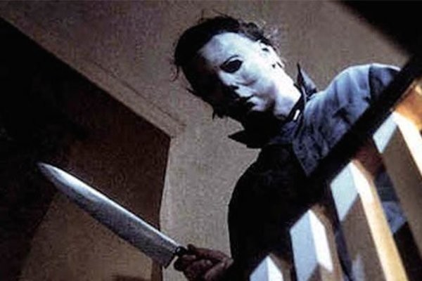 O personagem Michael Myers no primeiro filme da franquia Halloween, em 1978 (Foto: Reprodução)