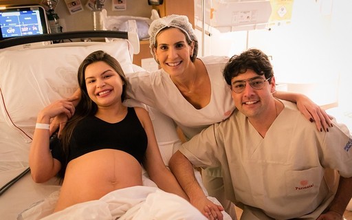 Bruno De Luca conta que irmã caçula ajudou no parto de sua filha, Aurora
