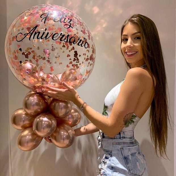 Maria Lina completou 22 anos há 3 semanas (Foto: Reprodução )