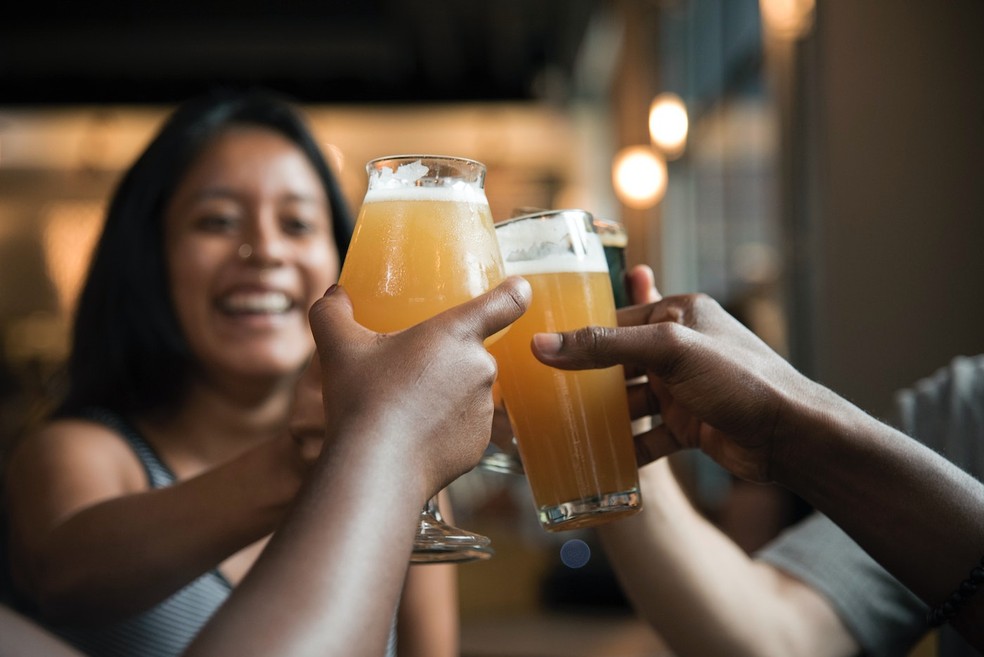 Outros estudos publicados no ano passado já sugeriram mais benefícios da bebida para a saúde — Foto: Pexels / Elevate / Creative Commons