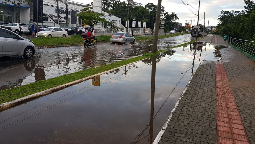 madre bevenuta fpolis - Bairros de Joinville ficam totalmente alagados após temporal