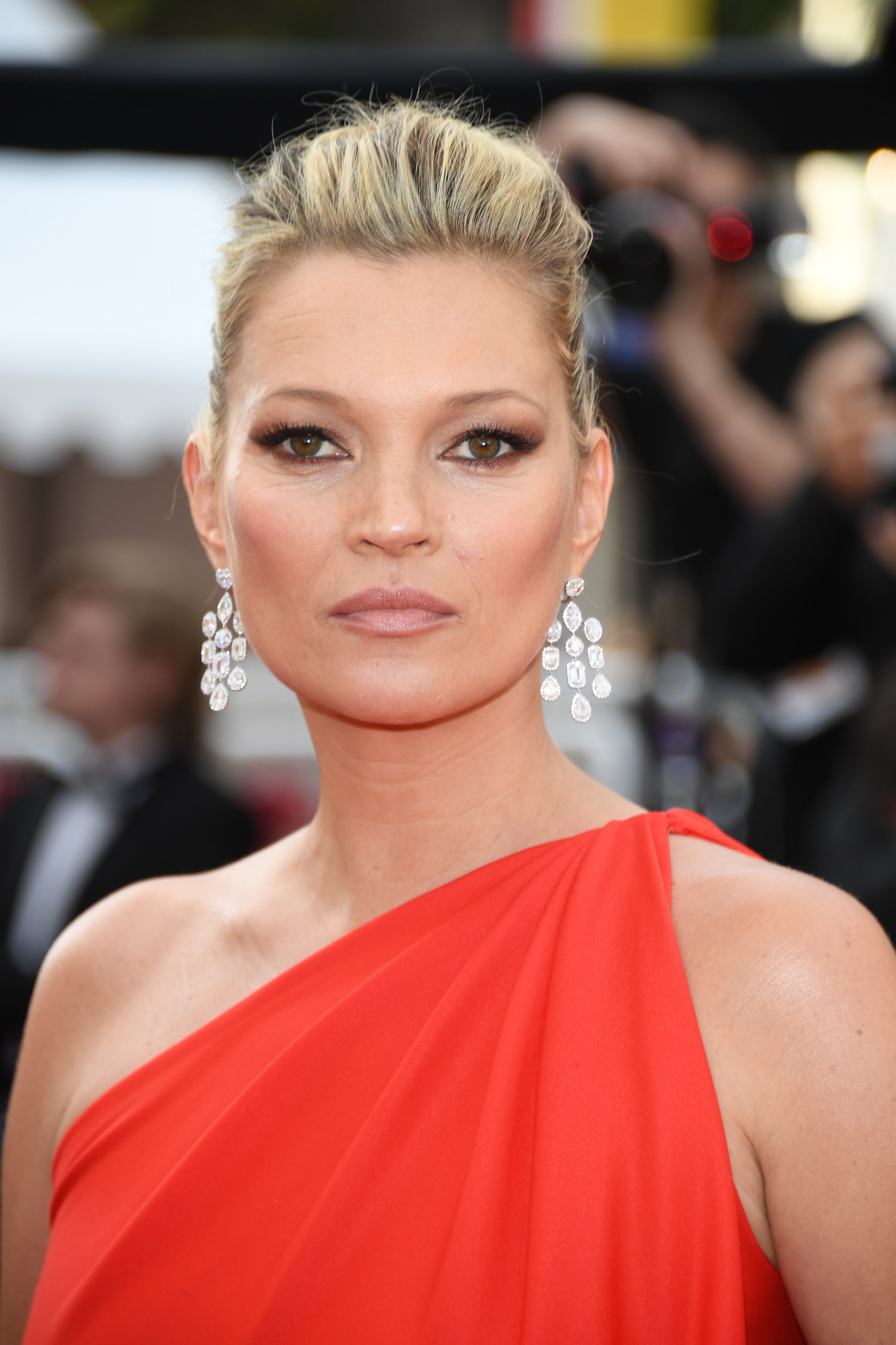 CANNES, FRANCE - MAY 16:  Model Kate Moss attends the 'Loving' premiere during the 69th annual Cannes Film Festival at the Palais des Festivals on May 16, 2016 in Cannes, .  (Photo by Venturelli/WireImage) (Foto: WireImage)