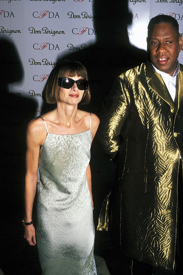 Anna Wintour and Andre Leon Talley during 16th Annual CFDA Awards Gala at New York State Theater at Lincoln Center in New York City, New York, United States. (Photo by Ron Galella/Ron Galella Collection via Getty Images) (Foto: Ron Galella Collection via Getty)