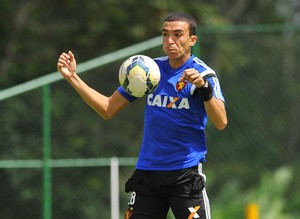 henrique mattos sport (Foto: Aldo Carneiro / Pernambuco Press)
