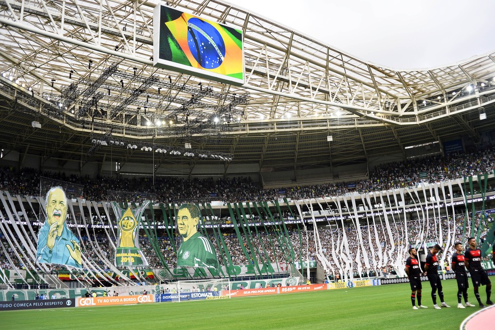 Faixas e mosaico 3D enfeitam a arena do Palmeiras — Foto: Marcos Ribolli