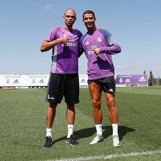 Cristiano Ronaldo, o embaixador do estilo (Foto: Reprodução/Instagram)