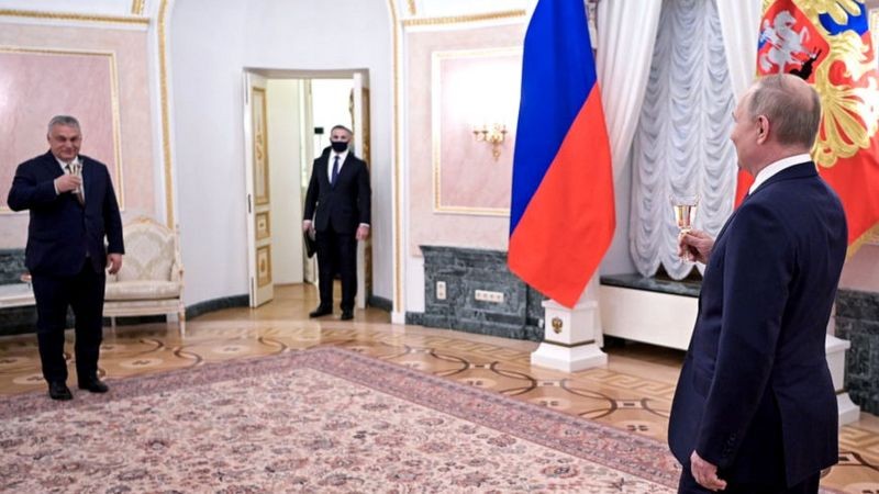 Orbán tem relações boas com o russo Vladimir Putin (Foto: Getty Images via BBC News)