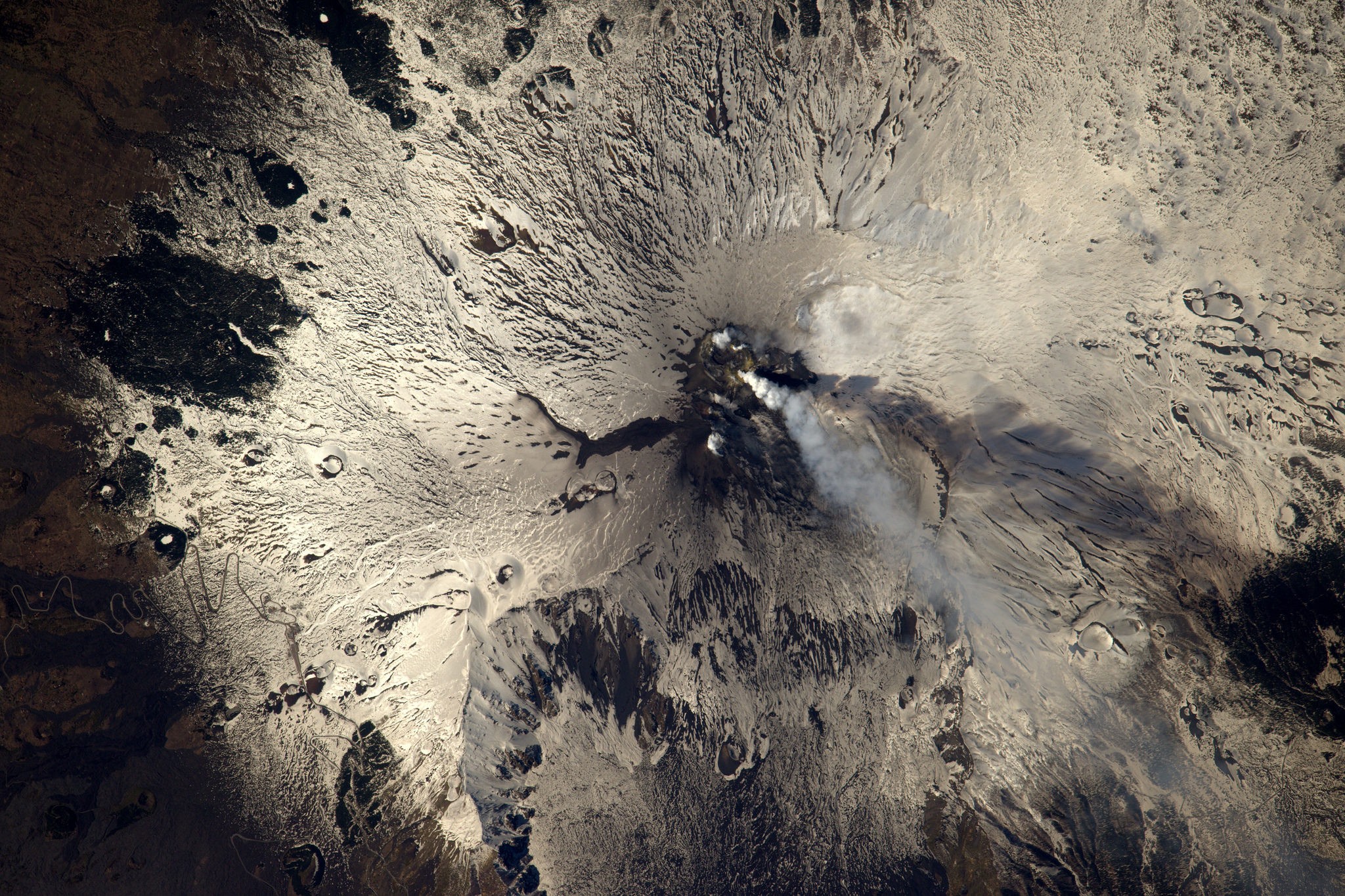 Vulcão Etna, na Itália (Foto: Reprodução/Thomas Pesquet)
