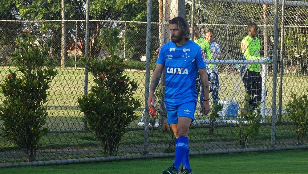 Inteligência e poder de concentração: os trunfos do Cruzeiro, na opinião de Sobis