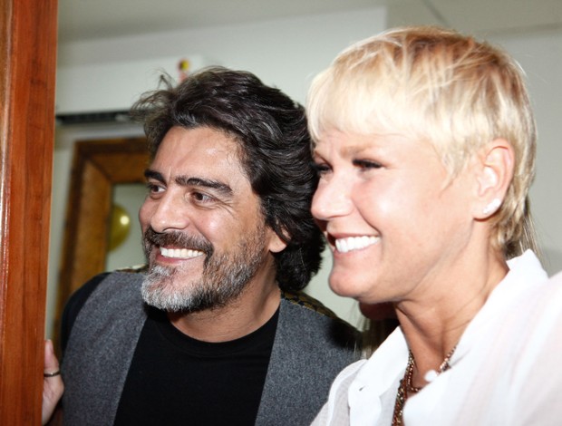 Xuxa e Junno Andrade (Foto: Mauro Marques / AgNews)