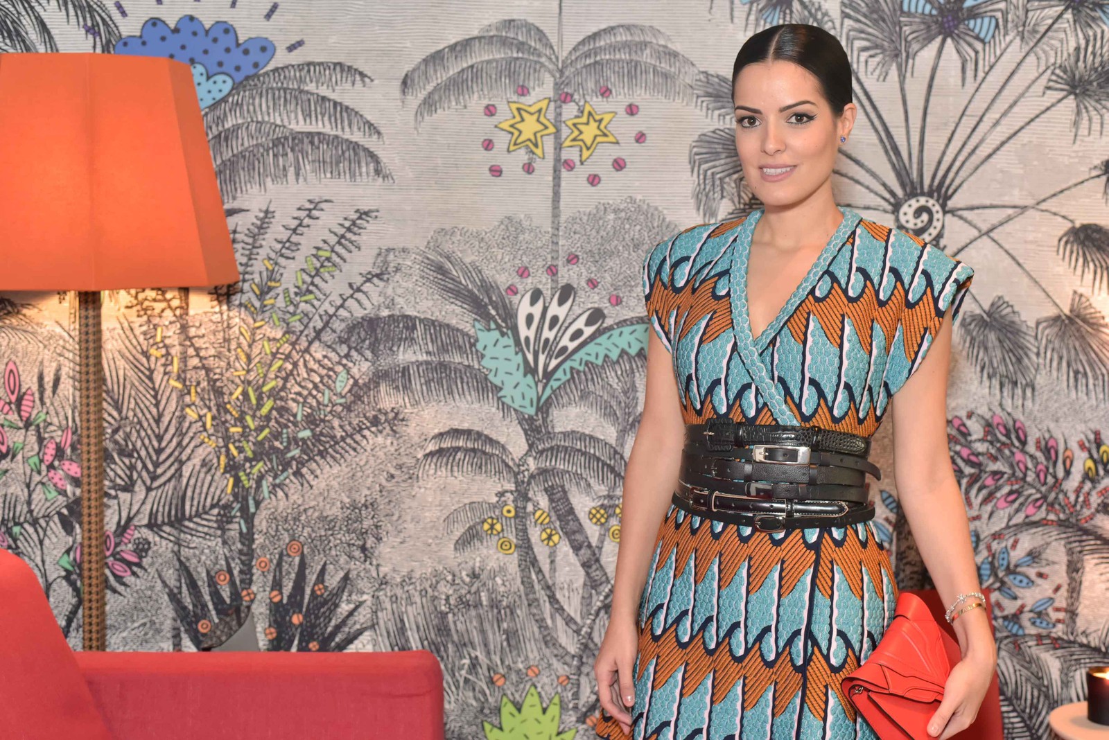Todo agito no lounge da Vogue no SPFW inverno 2016 nesta terça-feira ...