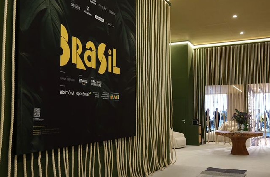 Dez indústrias brasileiras expuseram no Salão do Móvel de Milão com o apoio da ABIMÓVEL e da ApexBrasil