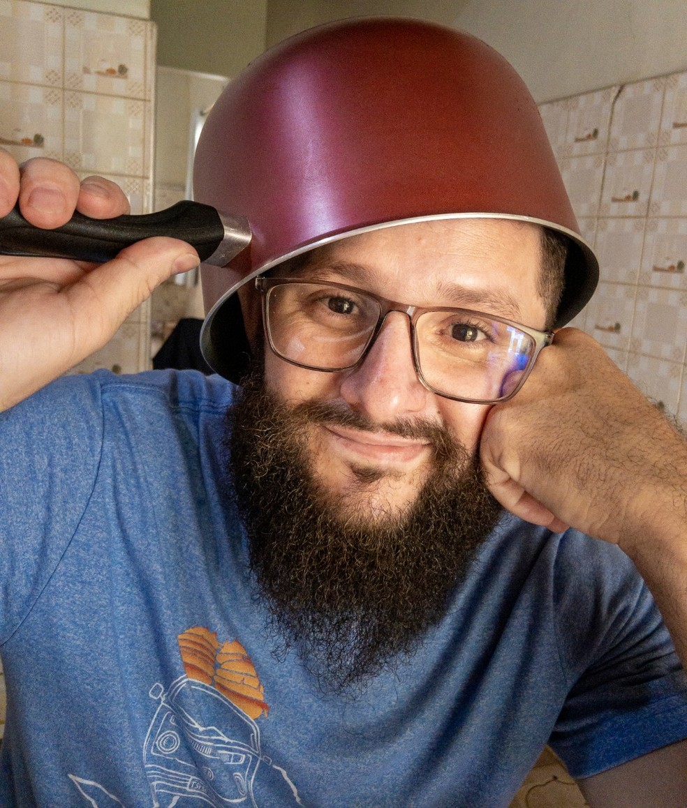 Edelson, O Sobrevivente, faz sucesso com o quadro 'VAR do Sabor' — Foto: Sérgio Zalis/Globo