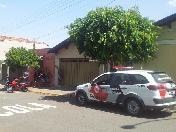 Bomba explode em pátio de escola durante jogos com 260 alunos em Piracicaba