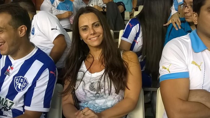 Viviane Araújo no Mangueirão (Foto: Dedé Mesquita/Ascom Seel)