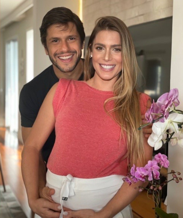Bia Feres e o marido Maurício Sirotsky (Foto: Reprodução / Instagram )