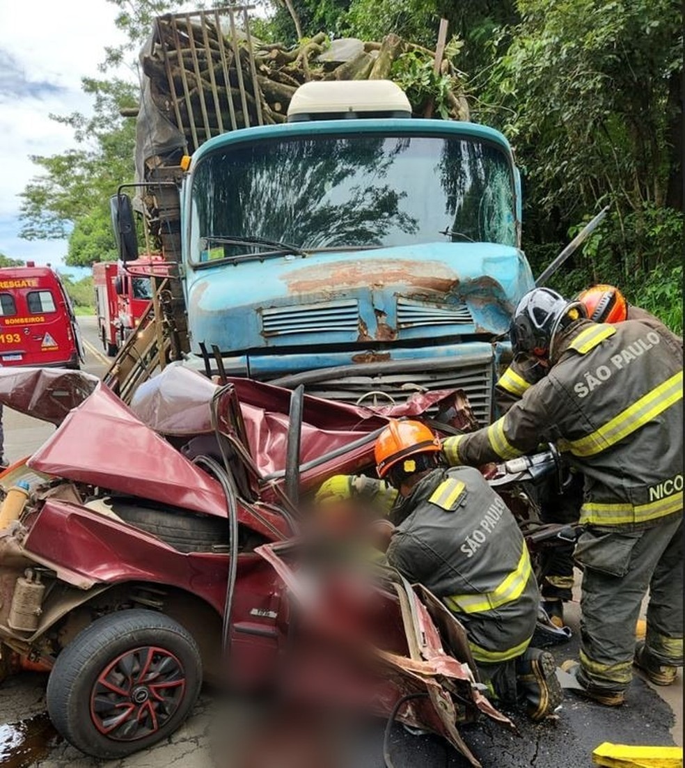 Acidente mata mulher entre Pirassununga e Santa Cruz da Conceição — Foto: Arquivo Pessoal