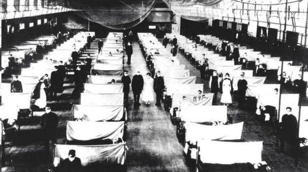  Estima-se que entre 50 e 100 milhões de pessoas tenham morrido por causa da gripe espanhola  (Foto: Getty Images via BBC)
