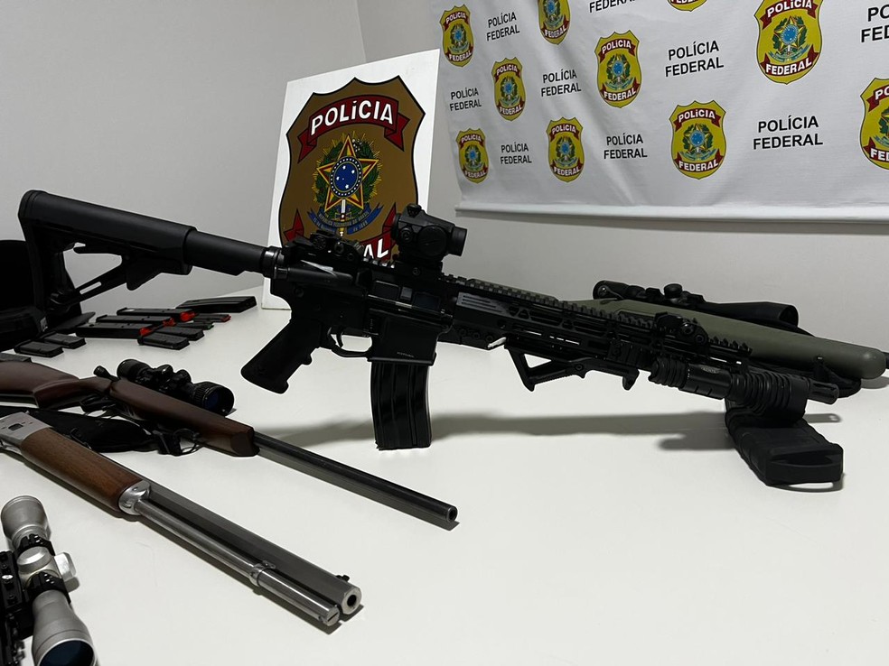 Armas apreendidas pela PF durante operação contra organizadores de atos antidemocráticos — Foto: Polícia Federal