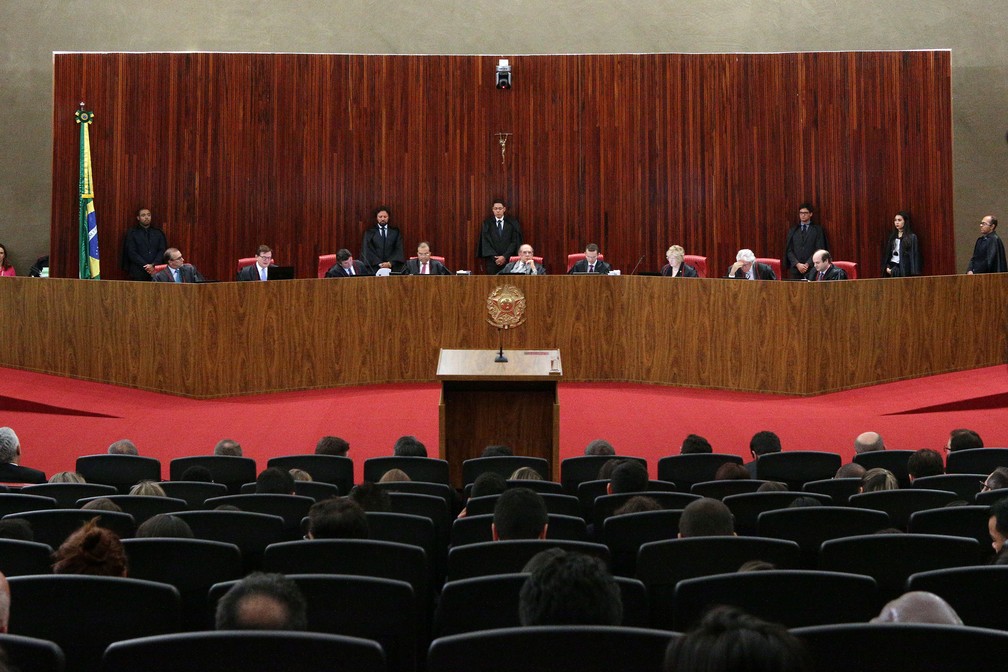 Vista do plenário do Tribunal Superior Eleitoral (TSE), em Brasília, durante o julgamento da chapa Dilma-Temer (Foto: Daniel Teixeira/Estadão Conteúdo)