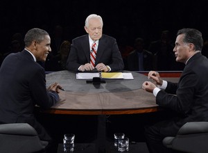 Barack Obama e Mitt Romney em debate nos Estados Unidos (Foto: Agência EFE)