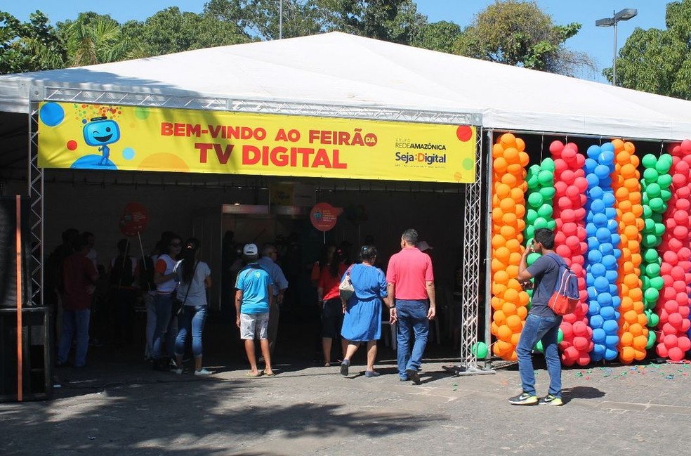 Feirão digital vendeu 160 televisores em Rio Branco (Foto: Simone Chalub/Rede Amazônica Acre)
