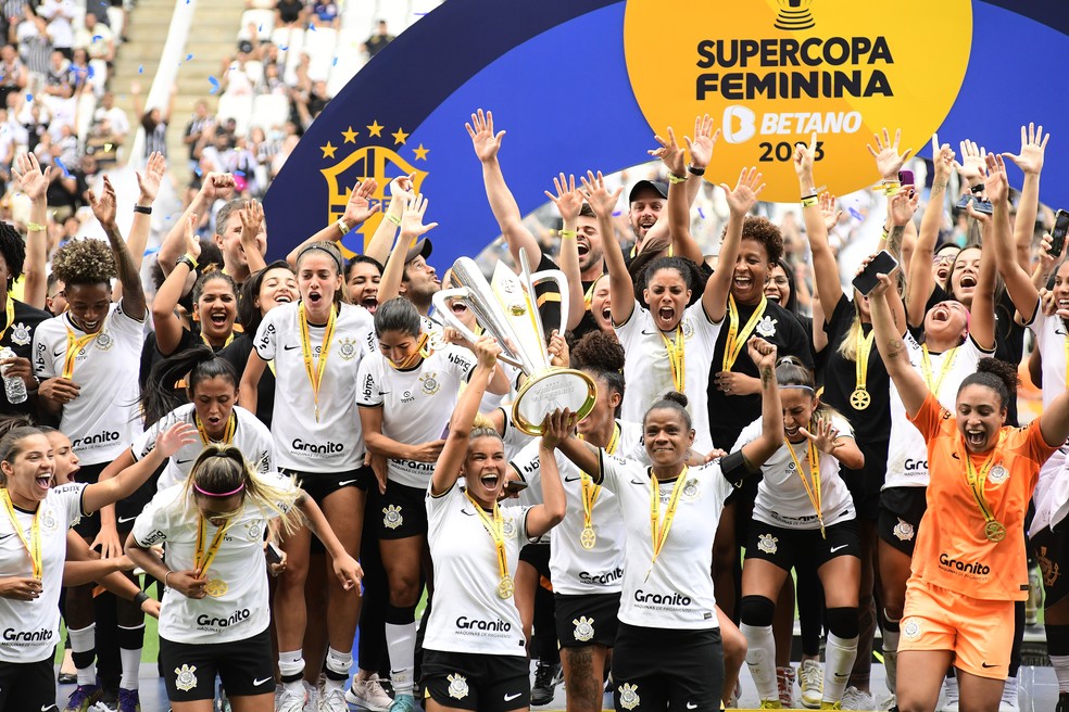 Corinthians campeão da Supercopa do Brasil Feminina 2023 — Foto: Marcos Ribolli