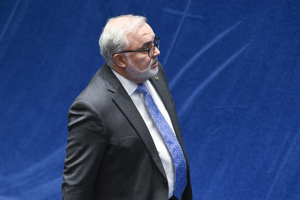 O senador Jean Paul Prates (PT-RN), coordenador de Petróleo na equipe de transição, durante sessão no Senado — Foto: Jefferson Rudy/Agência Senado