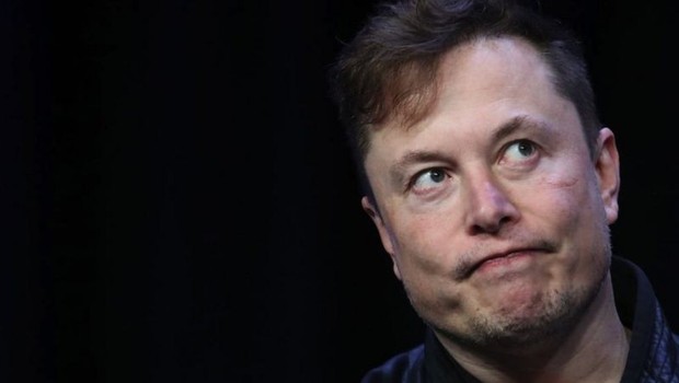 Postagens de Elon Musk no Twitter já provocaram grande controvérsia. Agora ele deve se tornar dono da rede social (Foto: Getty Images via BBC News)