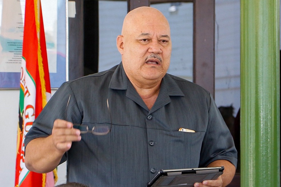 Jerry Slijngaard, do Gerenciamento de Covid-19 no Suriname, confirma rota clandestina de brasileiros. — Foto: G1 Pará