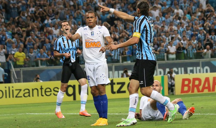 Com 1 a 1, Grêmio e Cruzeiro têm obrigação de vencer segundo jogo