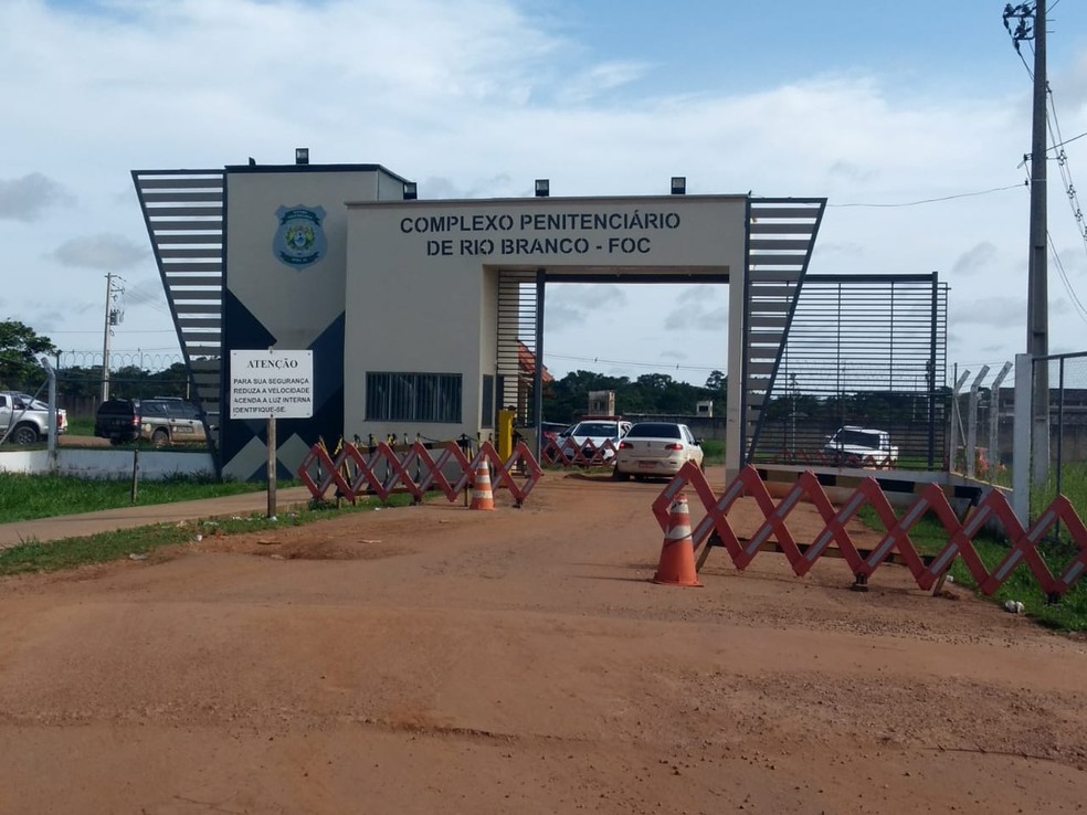 Fuga em massa é registrada em presídio de Rio Branco  — Foto: Aline Vieira/Rede Amazônica Acre 