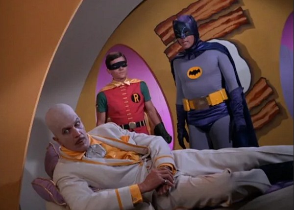Vincent Price como o vilão Cabeça de Ovo na série do Batman dos anos 1960 (Foto: Reprodução)