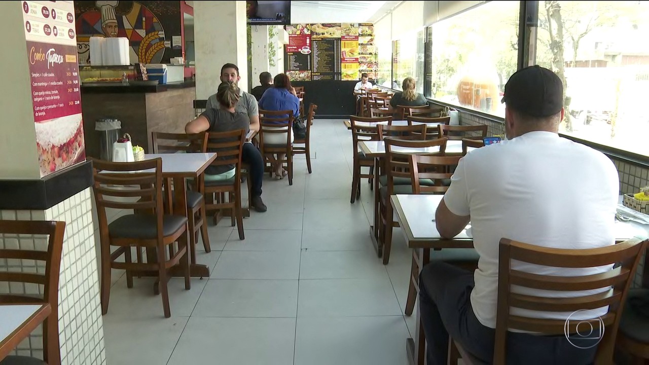 Restaurantes de bairros residenciais tem mais movimento que os de bairros comerciais