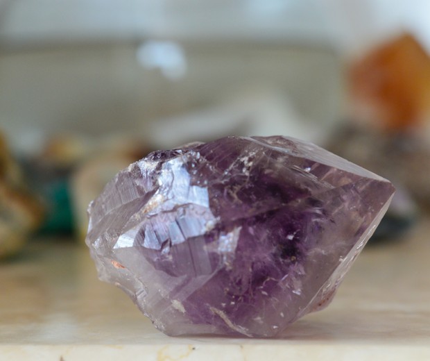 Amethyst is a purple mineral stone (Foto: Getty Images/iStockphoto)