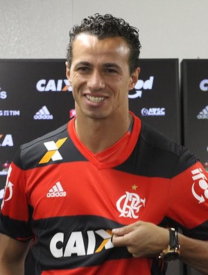 Jornalista aprova chegada de Damião e diz que concorrência favorece o Fla