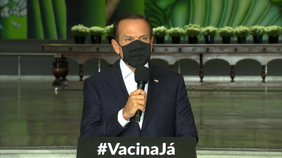 O governador de São Paulo, João Doria (PSDB), em coletiva de imprensa nesta quarta-feira (13). — Foto: Reprodução/TV Globo