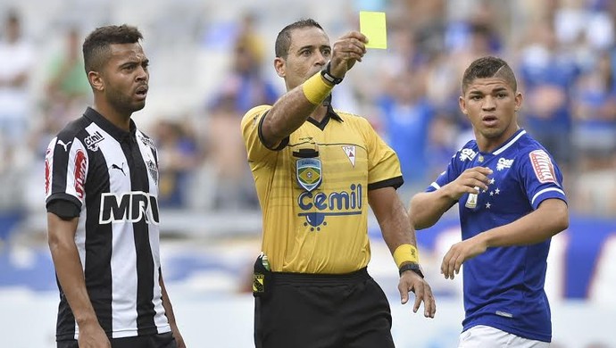 Cruzeiro veta árbitros mineiros nos clássicos das semifinais do Estadual