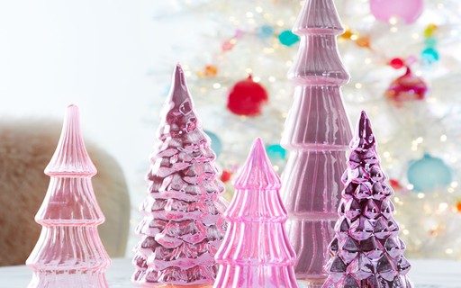 Árvore de Natal pequena: 11 ideias perfeitas para quem tem pouco espaço -  Casa Vogue | Ambientes