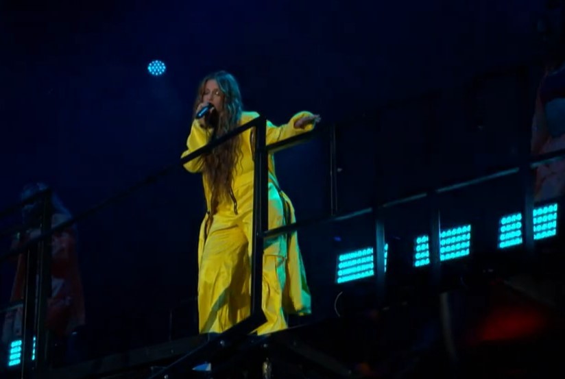 'Gostosas', palavrões e versão brasileira de hit: Estrelas do Rock in Rio se arriscam no português e empolgam fãs