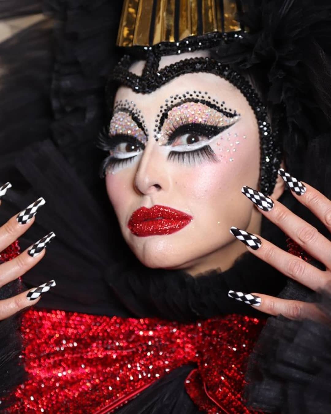 Sabrina Sato usa manicure de Halloween (Foto: Instagram)
