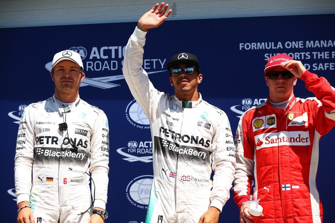 Lewis Hamilton, entre Nico Rosberg e Kimi Raikkonen. Os três primeiros no treino classificatório para o GP do Canadá (Foto: Getty images)