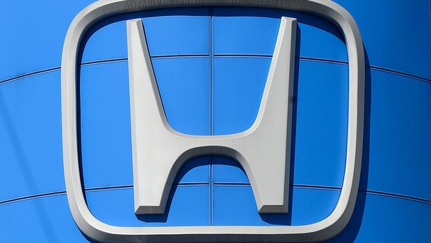 Logo da Honda é visto em concessionária da montadora (Foto: Justin Sullivan/Getty Images)