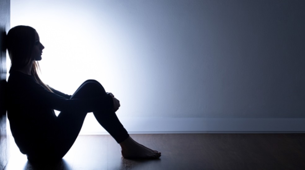 Segundo especialistas, depress&atilde;o e ansiedade s&atilde;o os principais problemas p&oacute;s traum&aacute;ticos da pandemia &mdash; Foto: Google