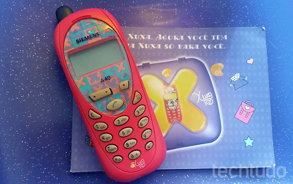 Celular da Xuxa era muito popular nos anos 2000 (Foto: Barbara Mannara/TechTudo)