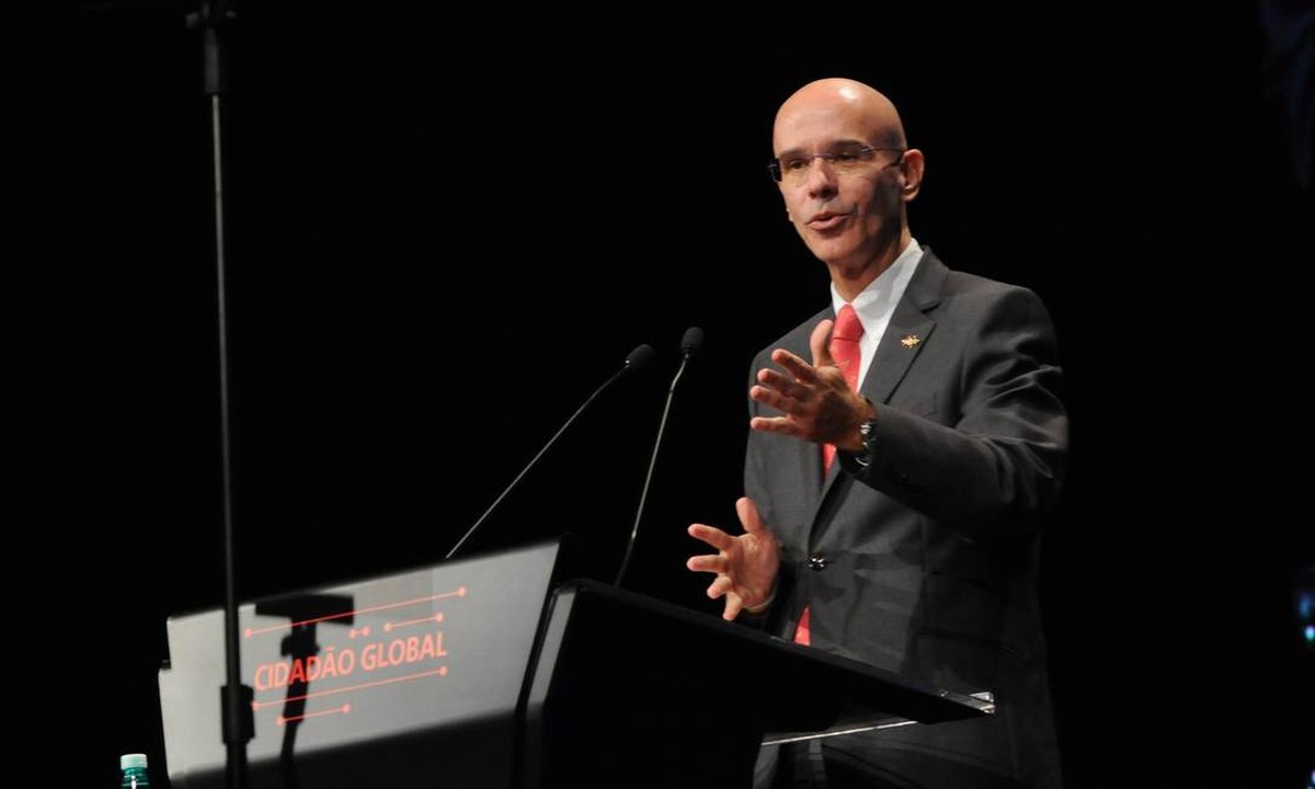 Rial renuncia ao comando da Americanas ap&oacute;s achar rombo de R$ 20 bilh&otilde;es